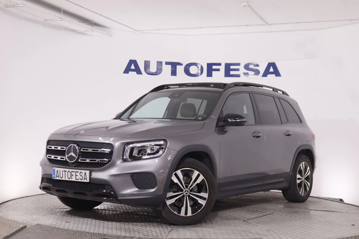 Mercedes-benz GLB 200 CLASE GLB 200 AUTO 163CV 5P OPCIONALES POR 6440EUROS # IVA DEDUCIBLE,TECHO PANORAMICO ELE,NAVY,CUERO,