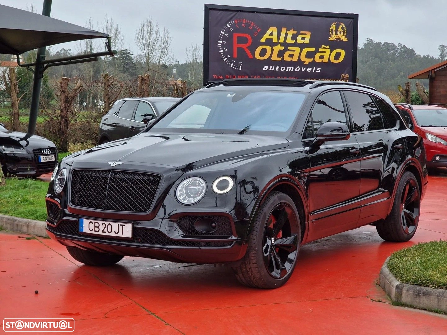 Bentley Bentayga Hybrid