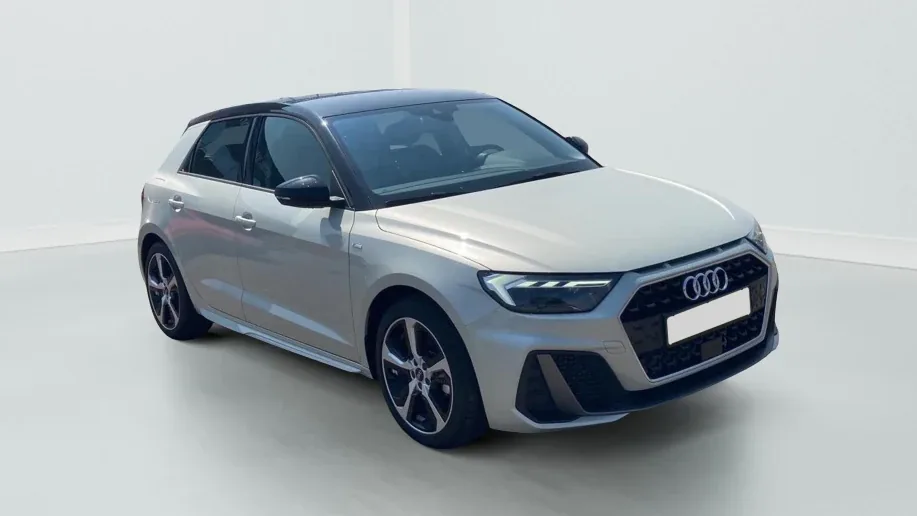 Audi A1 Sportback 30 tfsi 116 s line s tronic 7 Zéro km immatriculé