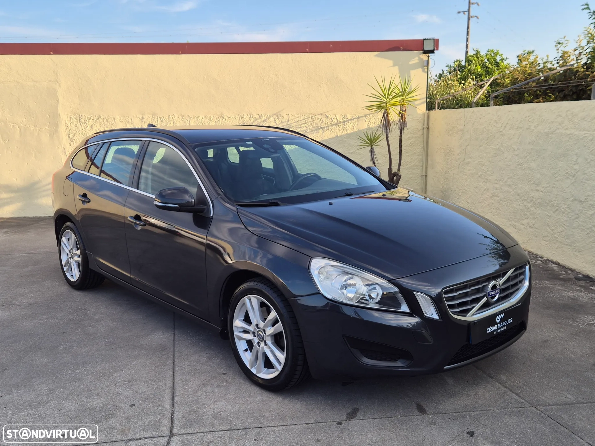Volvo V60 1.6 D2 Momentum Eco