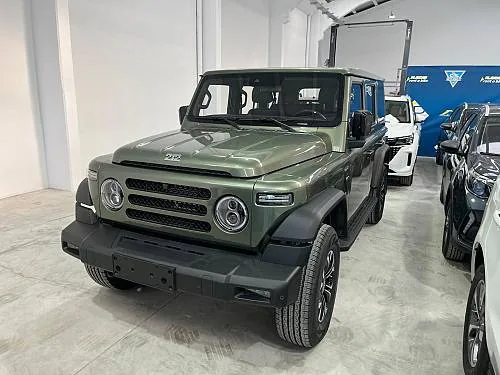 BAW Yooudooo 6 Adventurer G Verde con Llantas Bicolor
