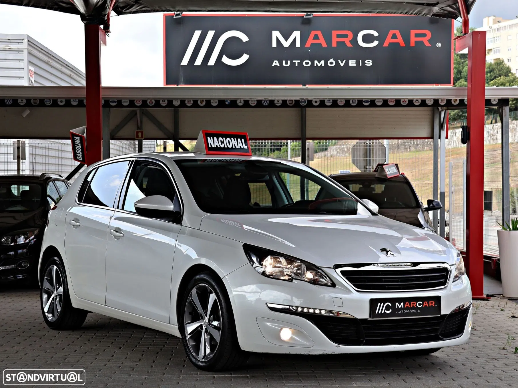 Peugeot 308 1.6 BlueHDi Active J17