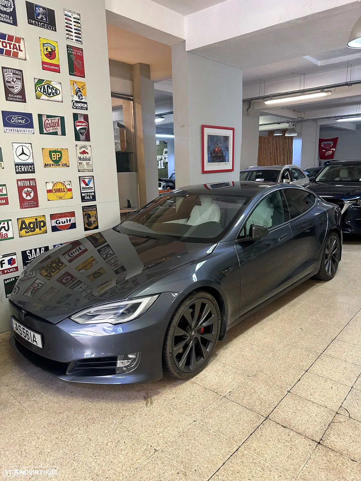 Tesla Model S Performance