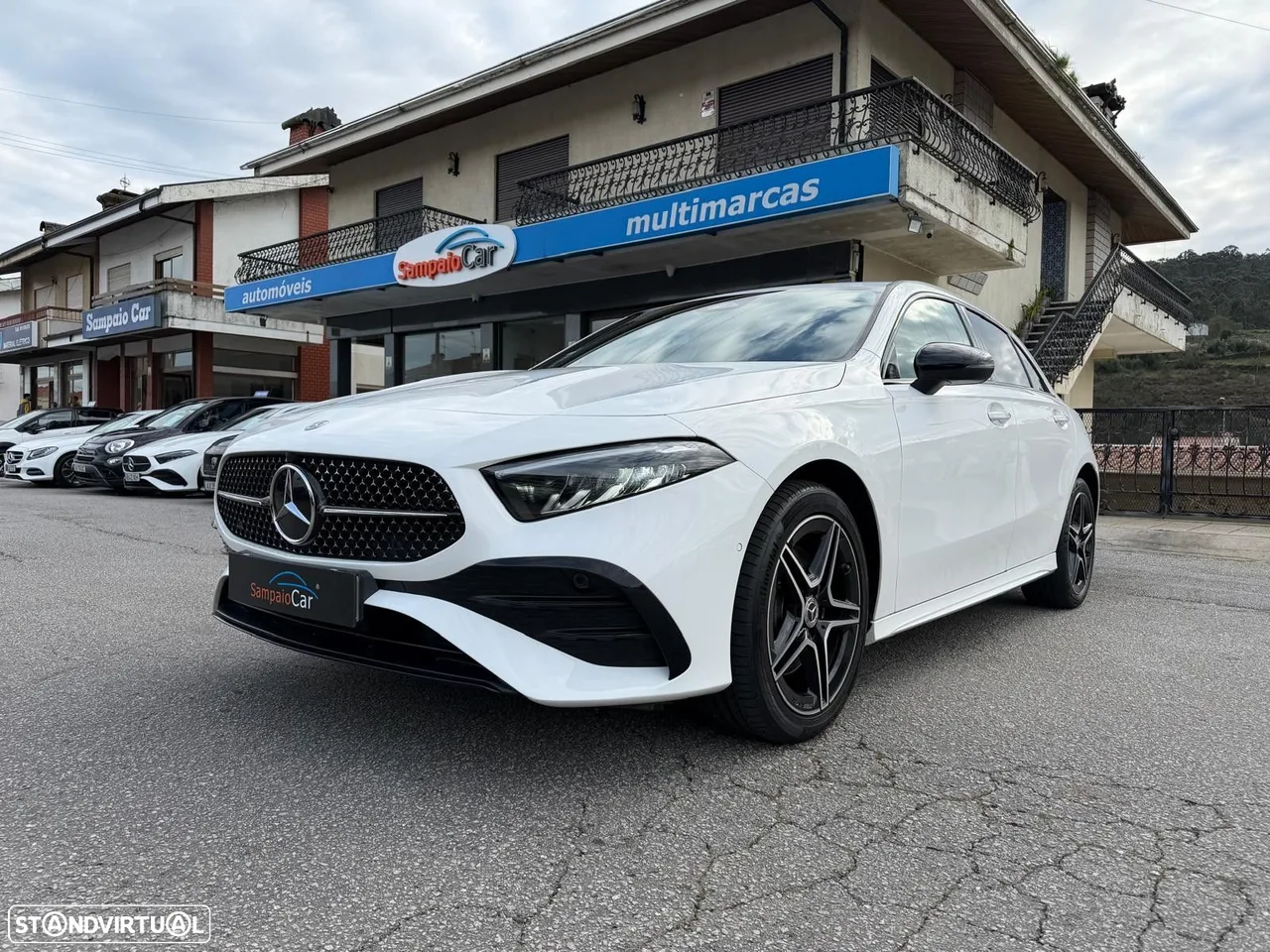 Mercedes-Benz A 250 e AMG Line