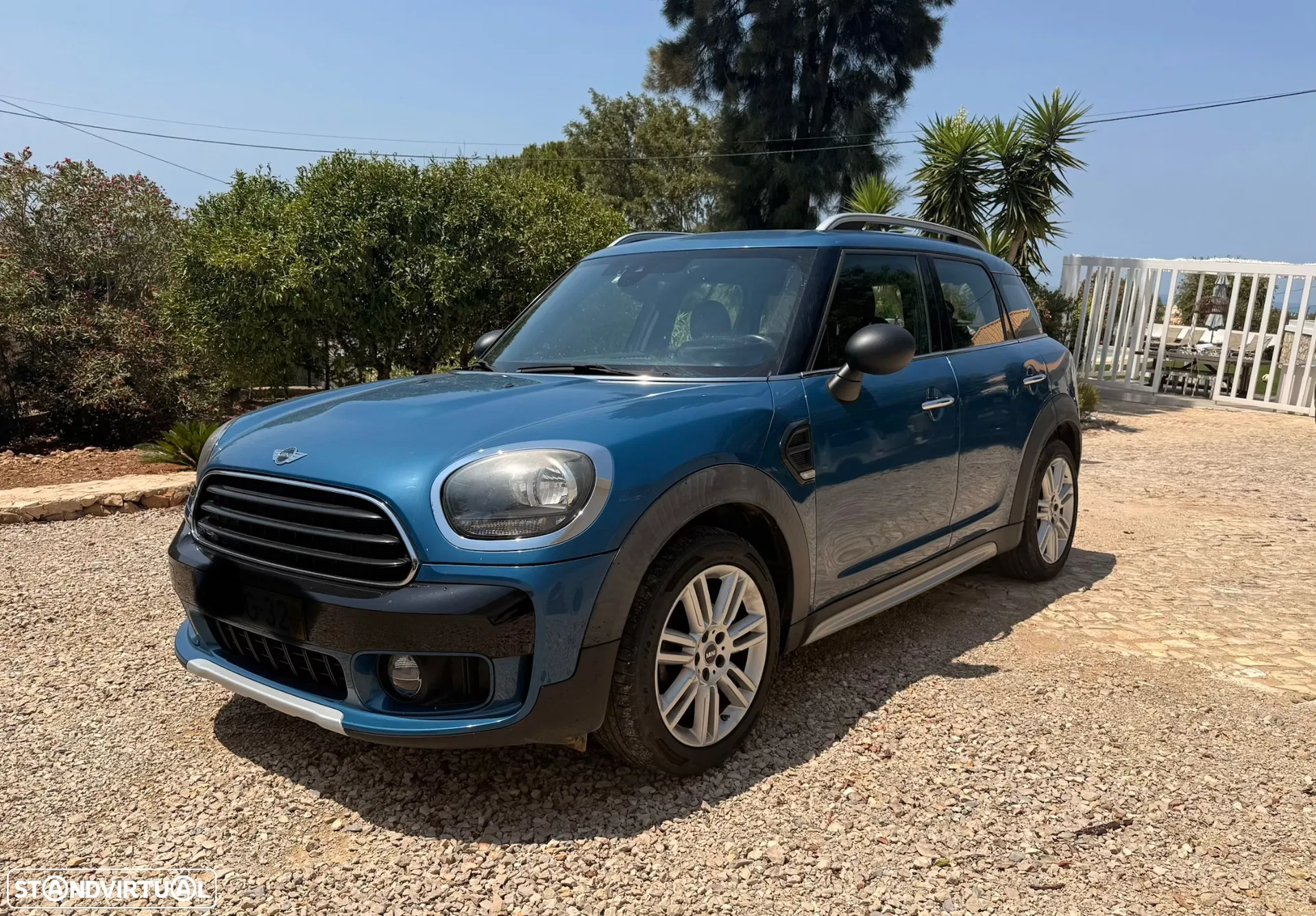 MINI Countryman One D