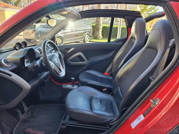 Smart Fortwo Cabrio 2012 1.0 mhd Passion 71 Softouch