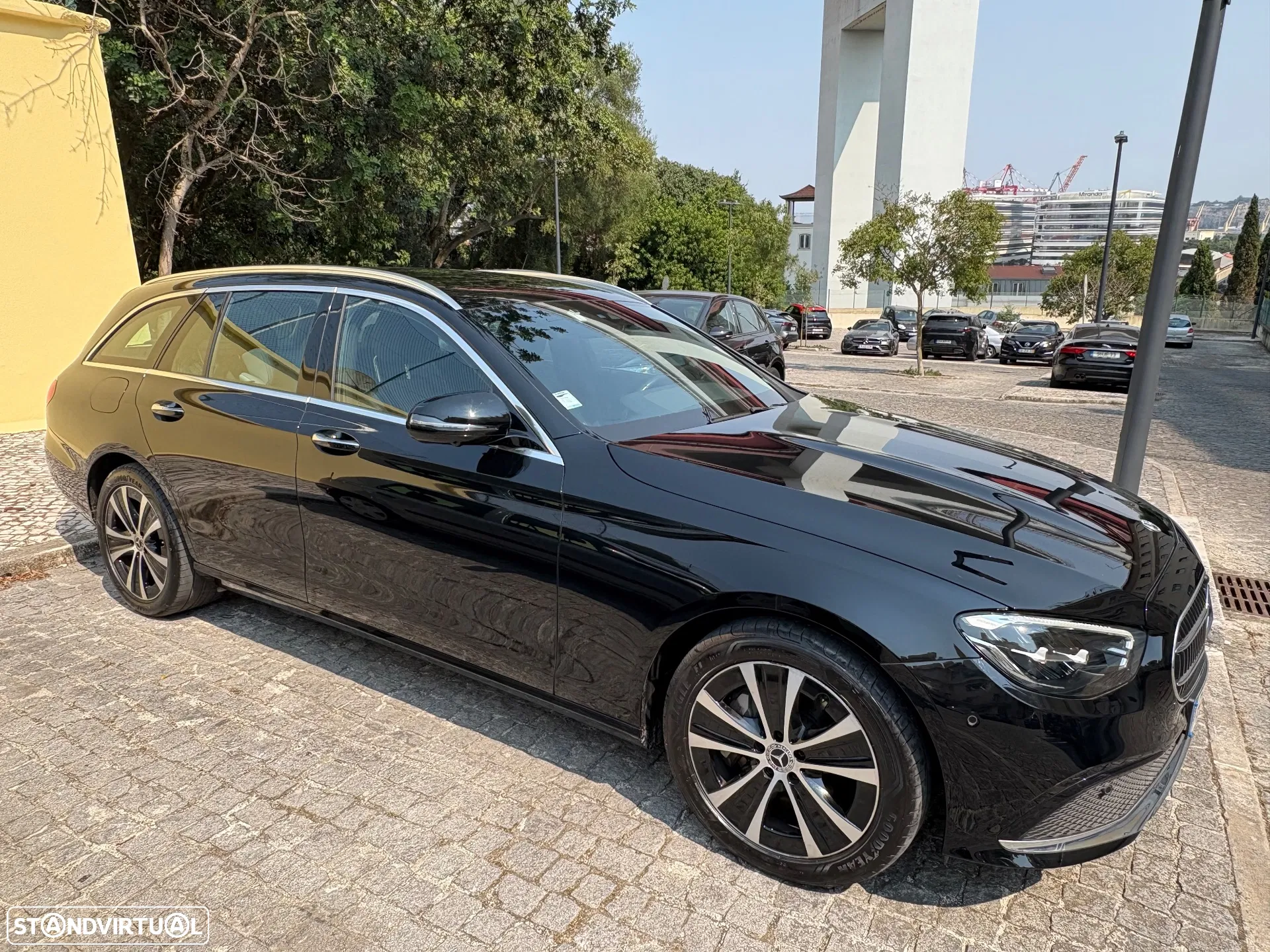 Mercedes-Benz E 300 de Avantgarde 4Matic
