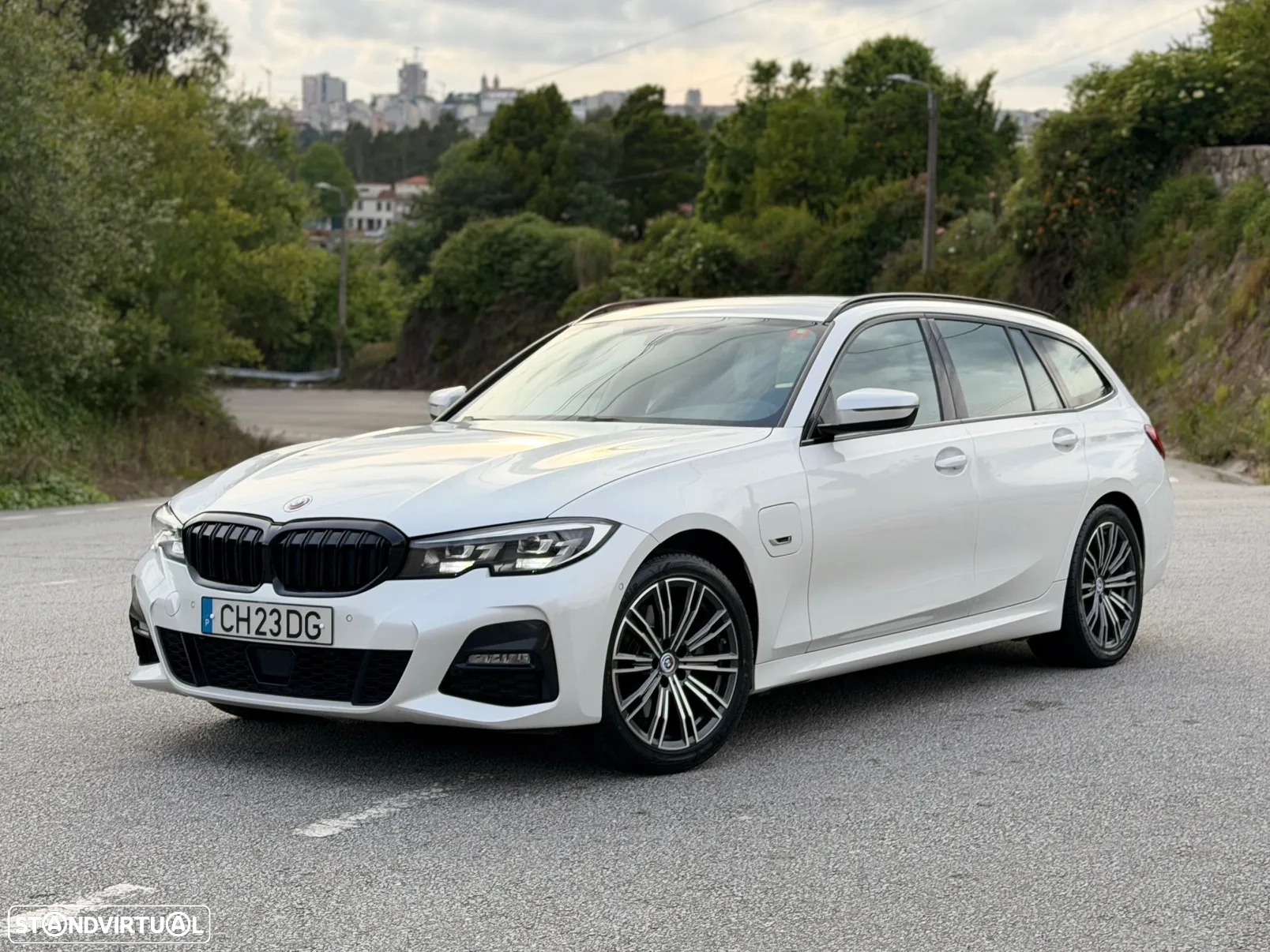 BMW 320 e Pack Desportivo M Auto