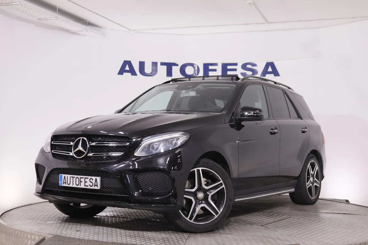 Mercedes-benz Gle 500 CLASE GLE 500e HIBRIDO ENCHUFABLE AMG LINE 4 MATIC AUTO 442CV 5P # TECHO PANORAMICO ELE,CUERO,NAVY,