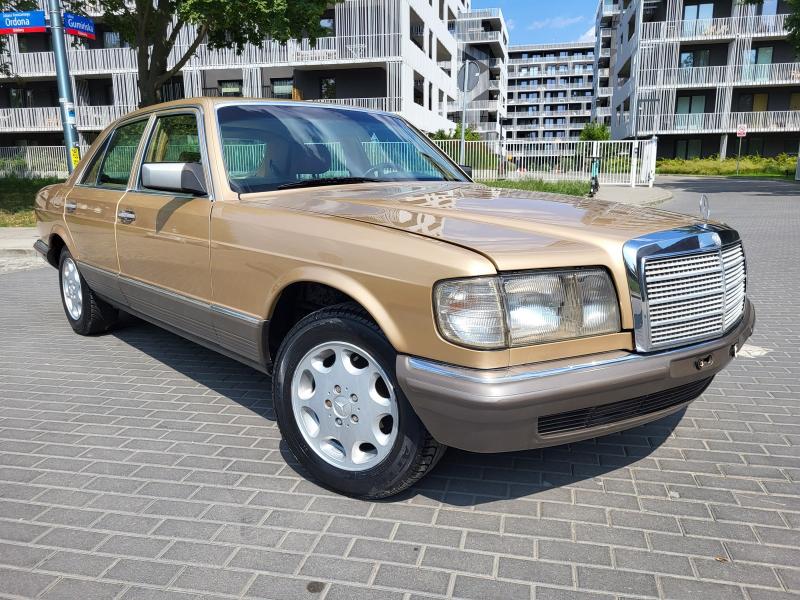 Mercedes 126 1984