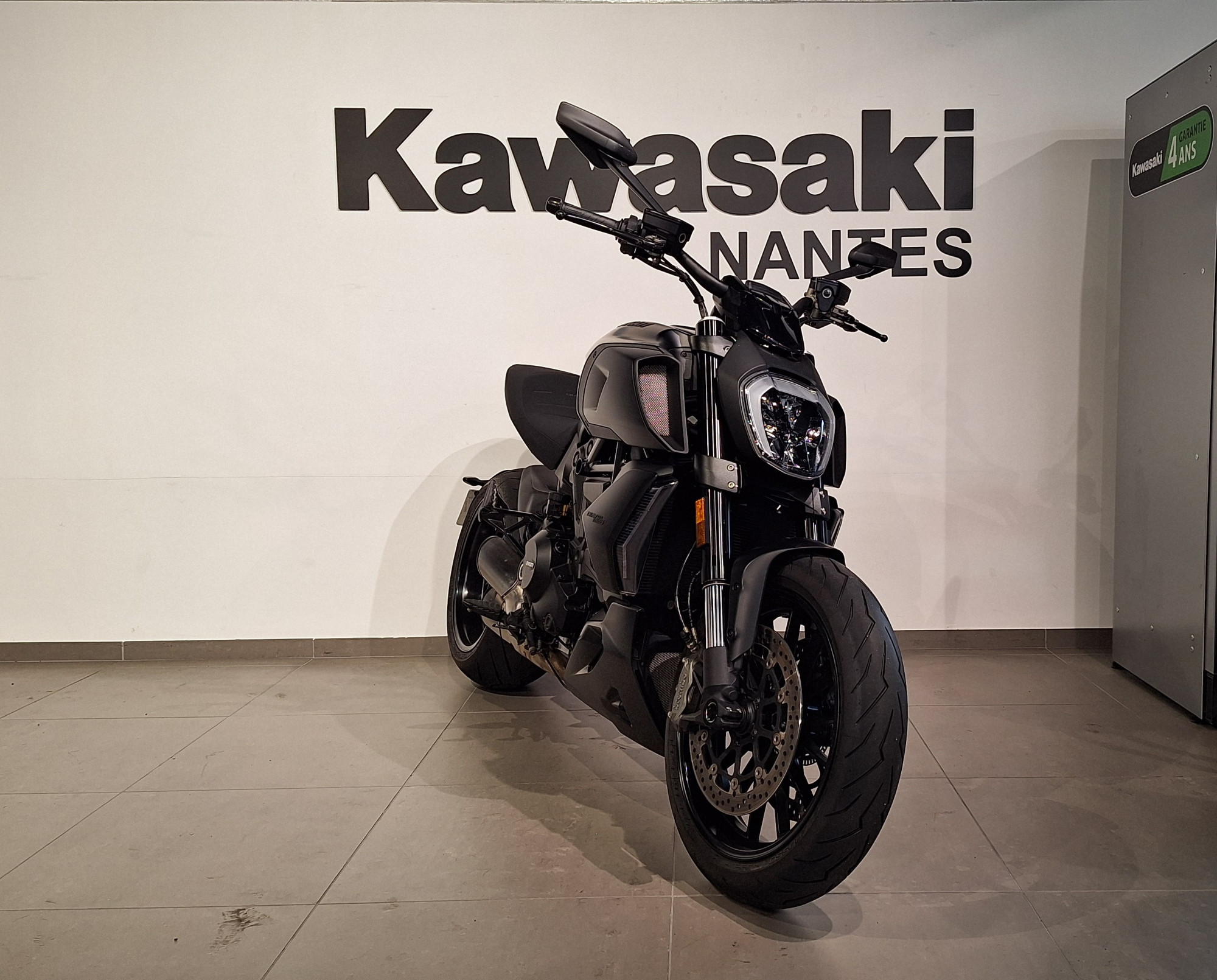 DUCATI DIAVEL 1250 | Village motos