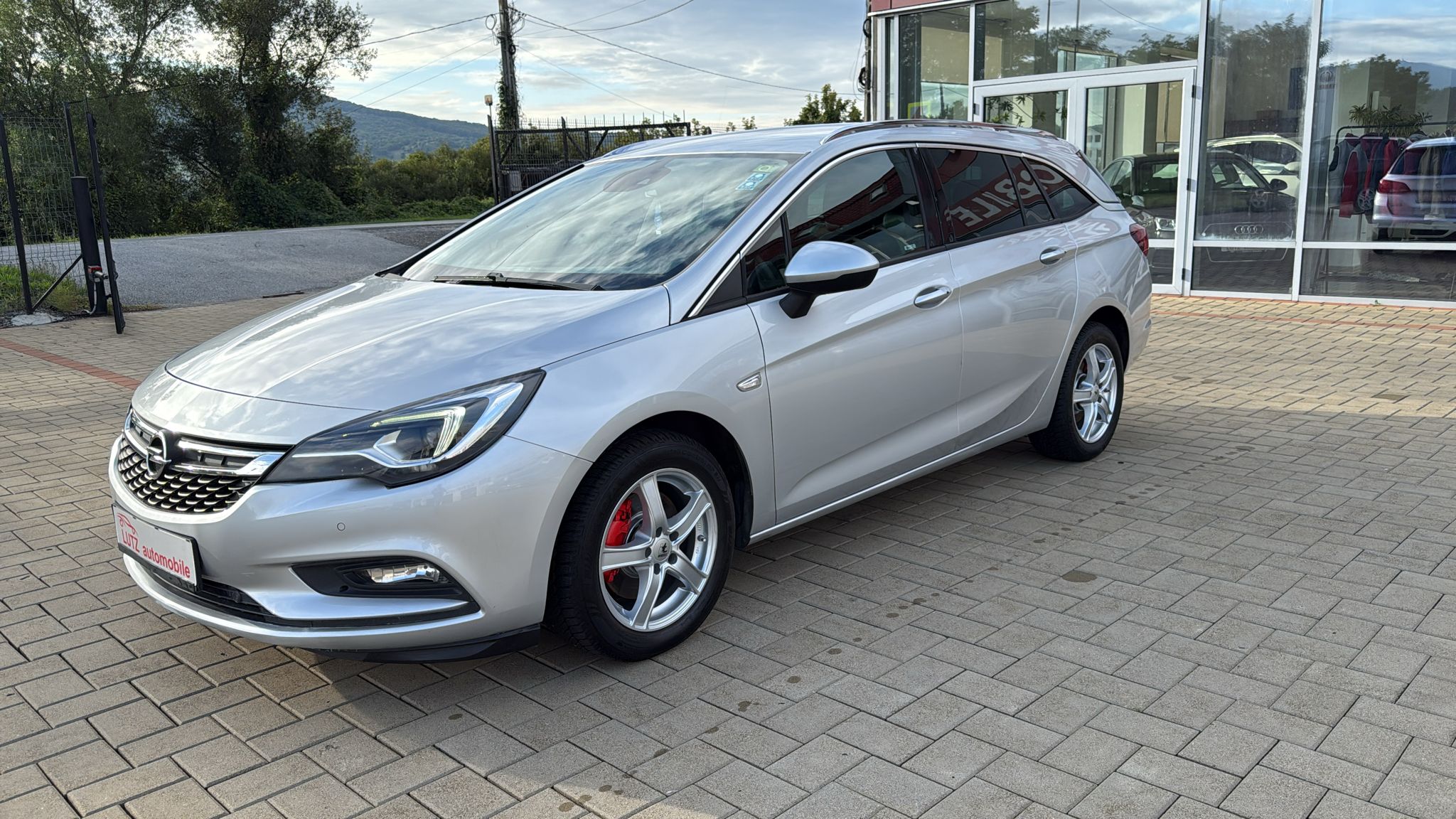 Opel Astra 2016