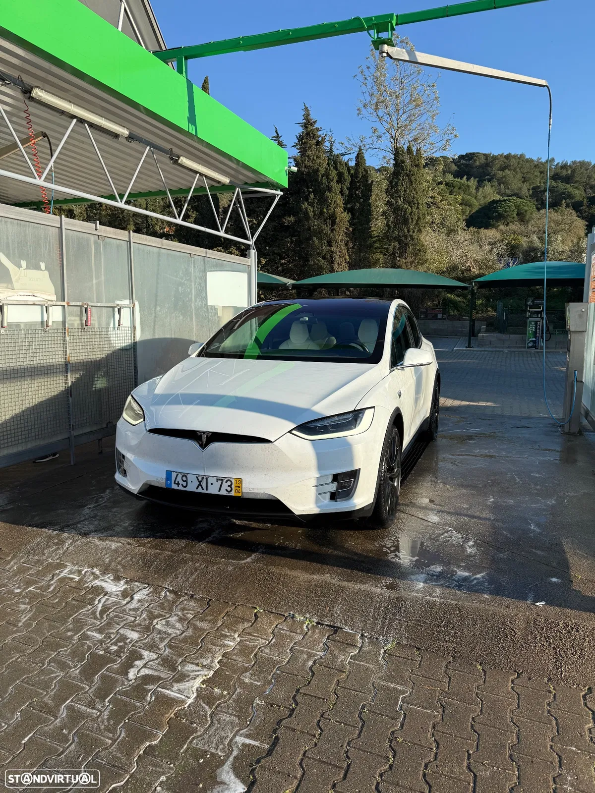 Tesla Model X 100D