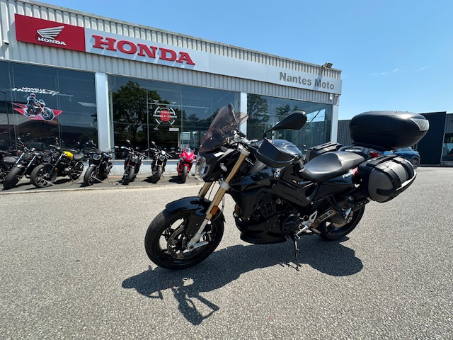 BMW F 800 R | Village motos