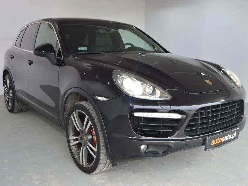Porsche CAYENNE TURBO 2010
