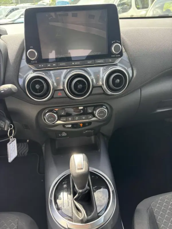 Nissan Juke 2022 1.0 DIG-T N-Connecta NAV. DCT