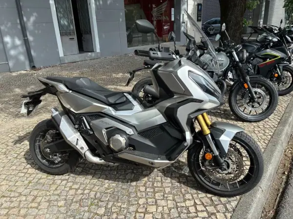 Honda 599 2021 .