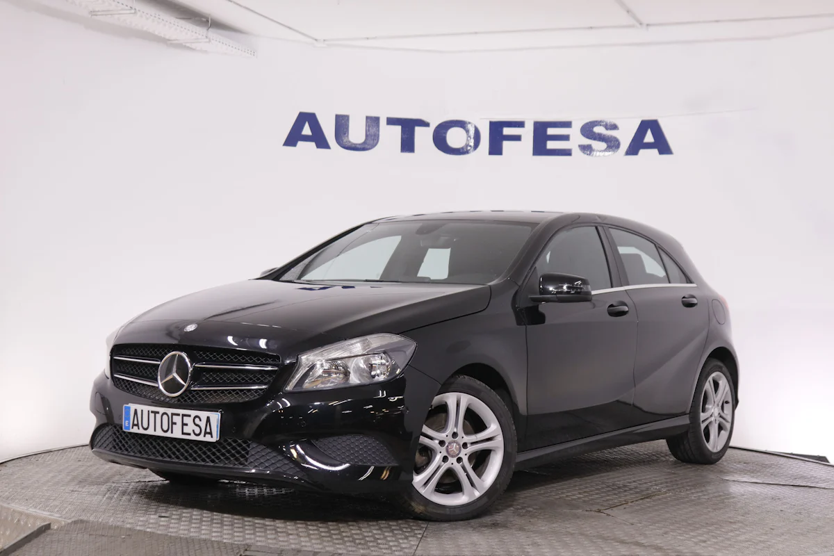 Mercedes-benz A 200 CLASE A A200 STYLE AUTO 156CV 5P # NAVY,PARKTRONIC,CAMARA TRASERA