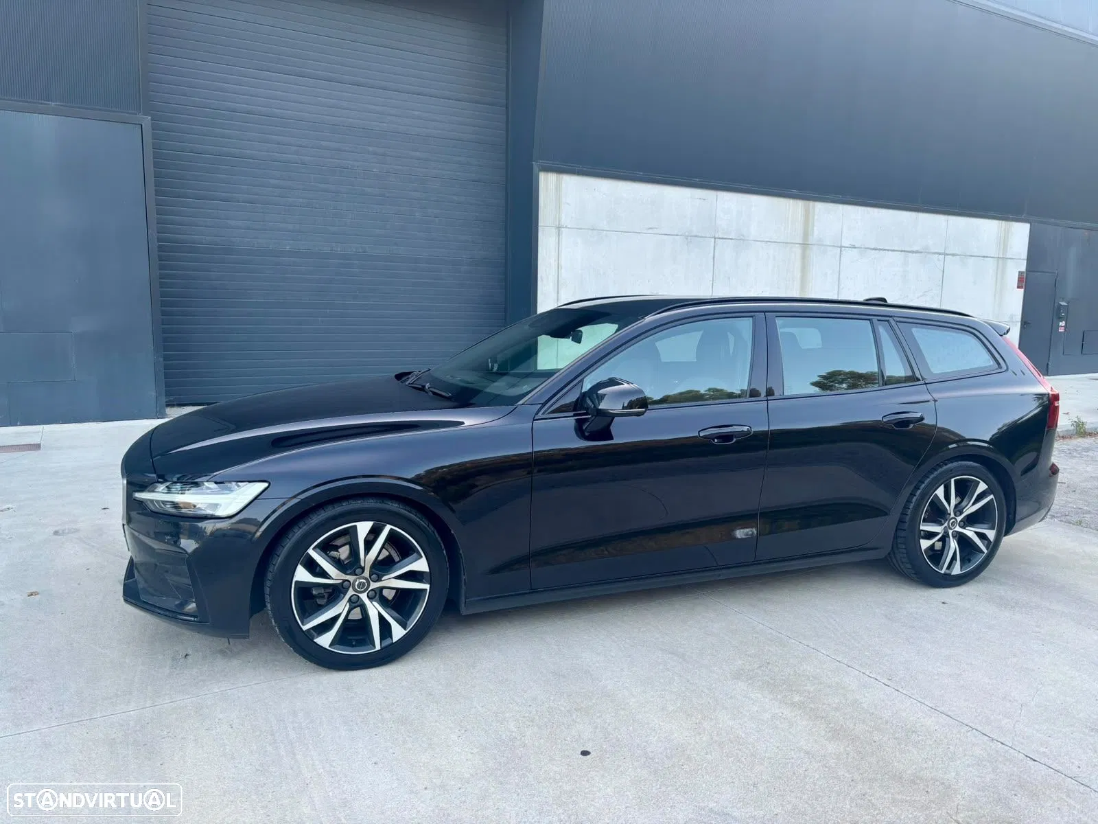 Volvo V60 2.0 D3 R-Design