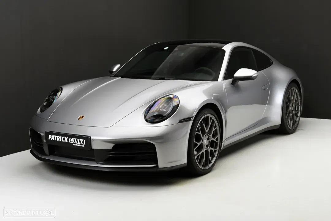 Porsche 911 (992) Carrera