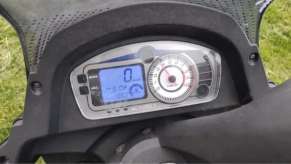 Scooter Kymko New Dink 2013 49cc