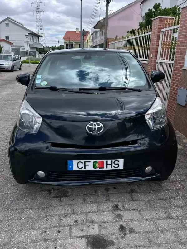 Toyota iQ 2010 1.0