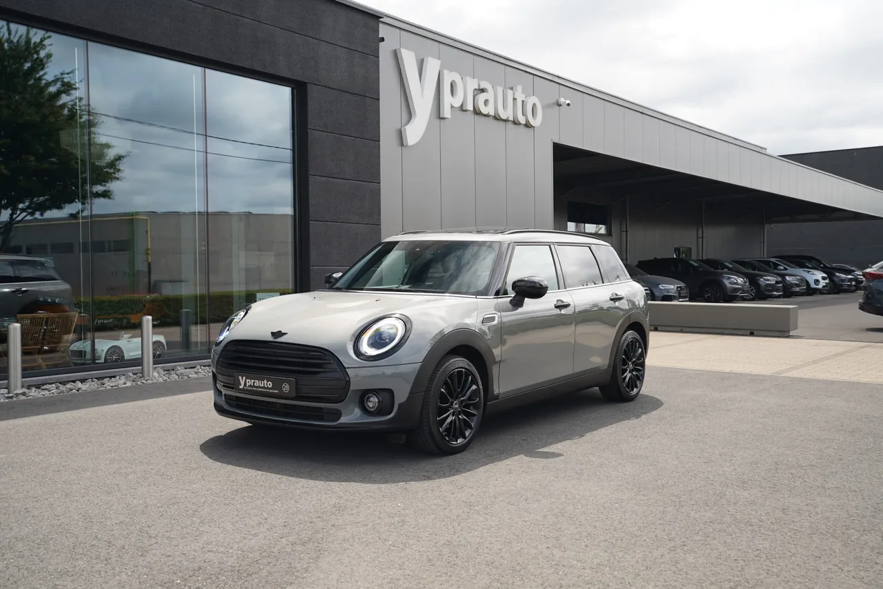 MINI Clubman D Automaat Nightpack Panoramadak AppleCarplay DAB Virtual cockpit Cruise Navi Camera Klimaatregeling Keyless Entry en Go Sfeerverlichting