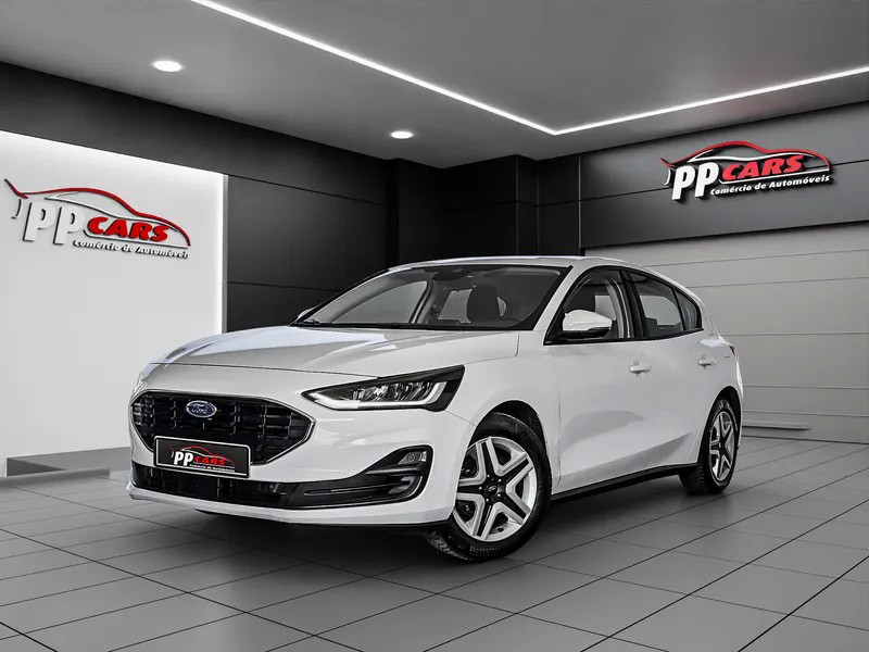 Ford Focus 1.0 EcoBoost MHEV Connected Design