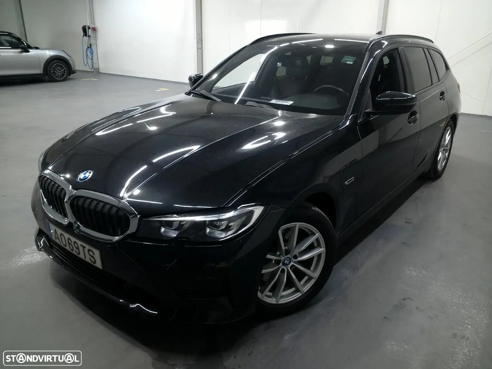 BMW 320 e Line Sport Auto
