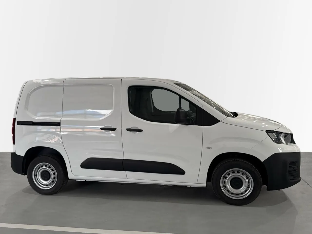 Peugeot Partner Pro Standard 600kg BlueHDi 73kW
