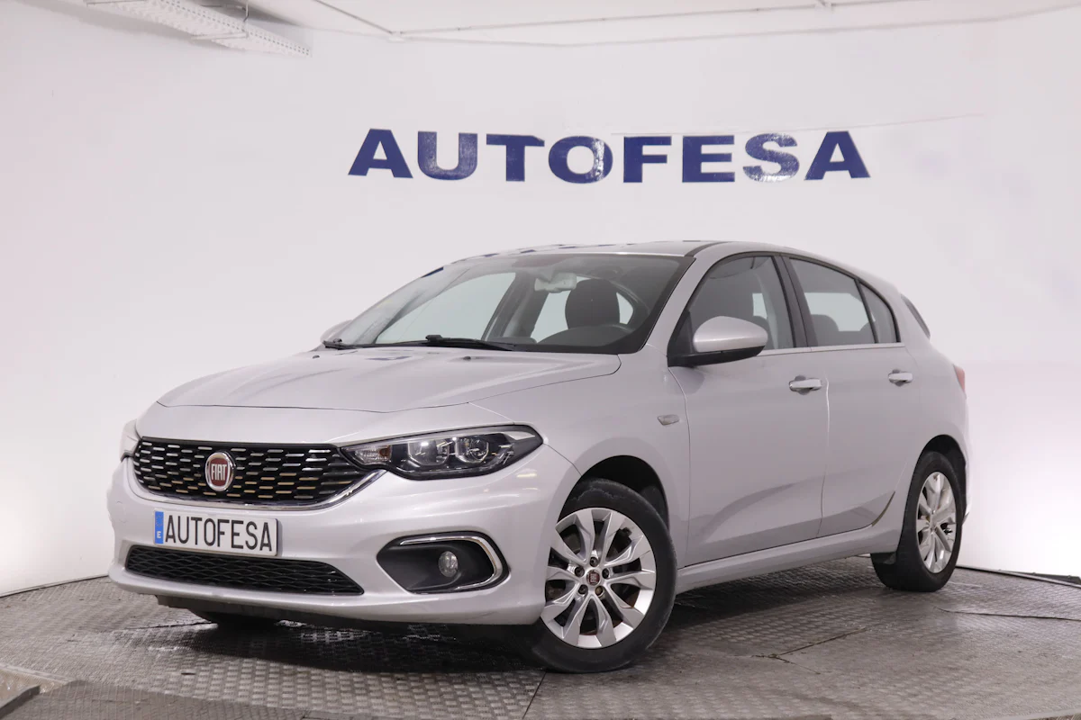 Fiat Tipo 1.6 MULTIJET LOUNGE AUTO 120CV 5P # PARKTRONIC,