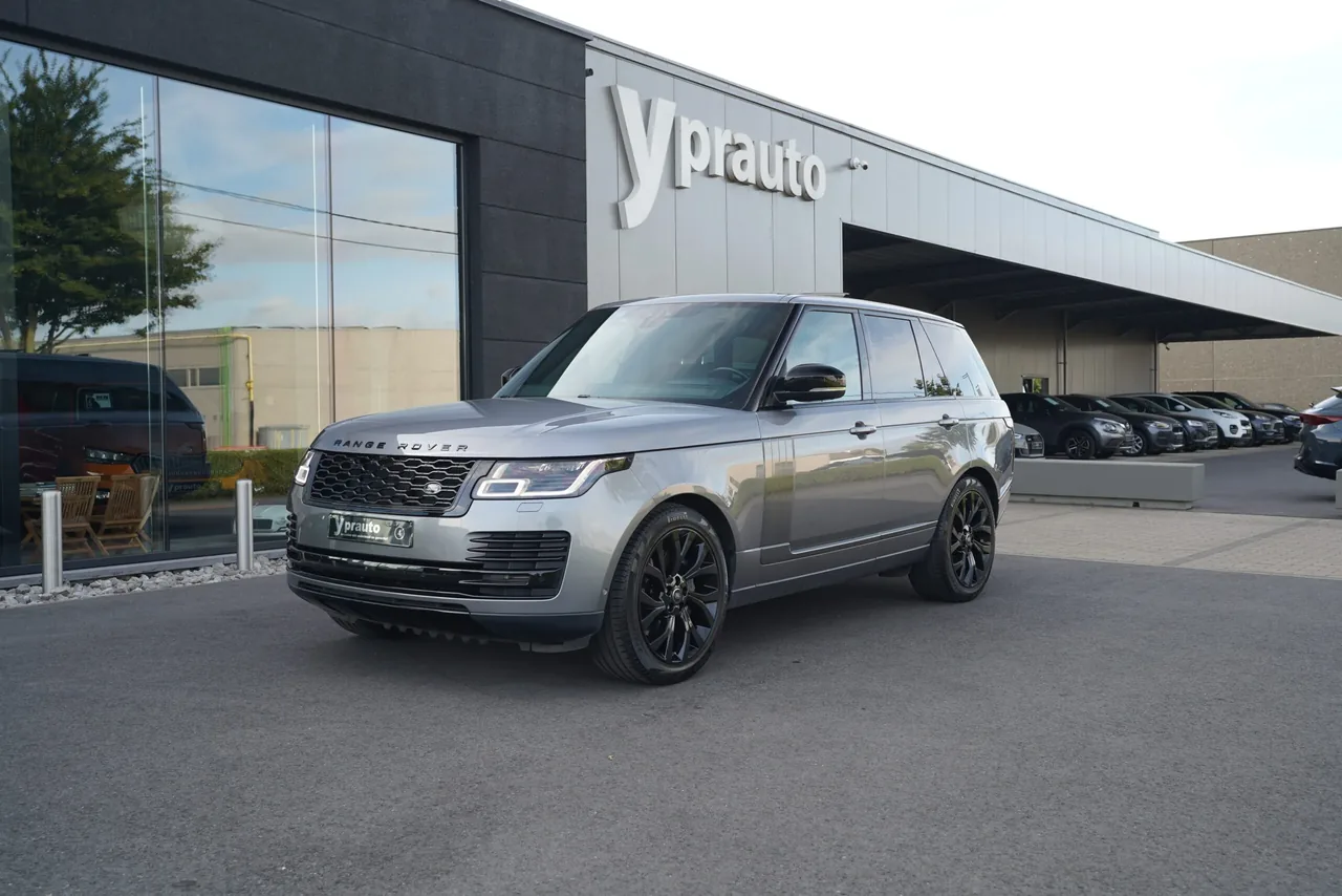 Land Rover Range Rover Vogue 3.0 SDV6 Lichte Vracht Nightpack Camera360 Panorama Memory Trekhaak Luchtvering Keyless DAB AppleCarplay Verwarmde en Gekoelde zetels Verwarmd stuur Frigo ..