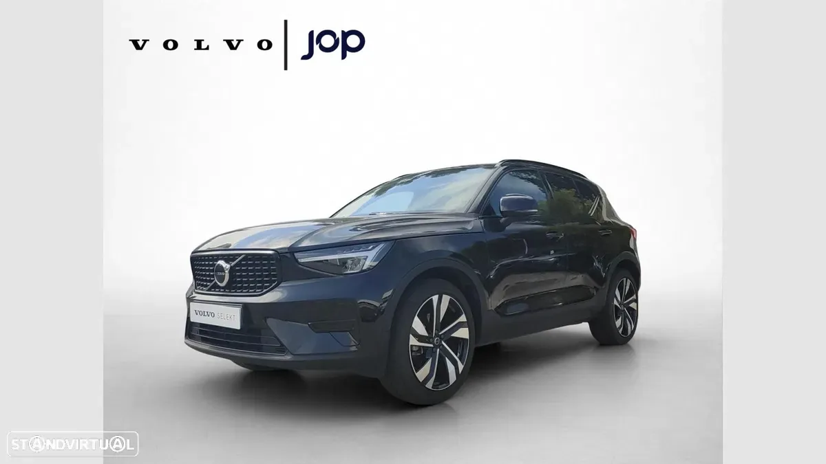 Volvo XC 40 2.0 B3 Plus Dark