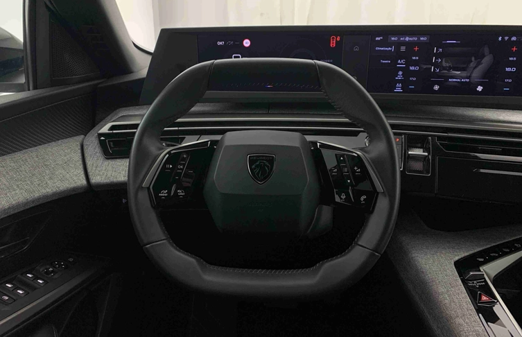 PEUGEOT - 5008 - 5008 1.2 Hybrid Allure e-DCS6