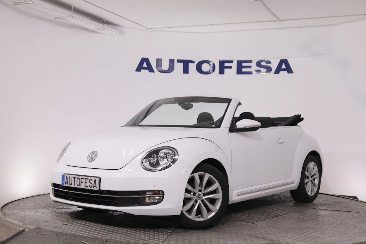 Volkswagen Beetle CABRIO 2.0 TDI 110CV 2P # PARKTRONIC