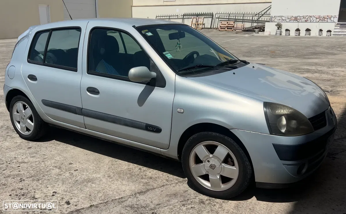 Renault Clio 1.2 16V Privilège