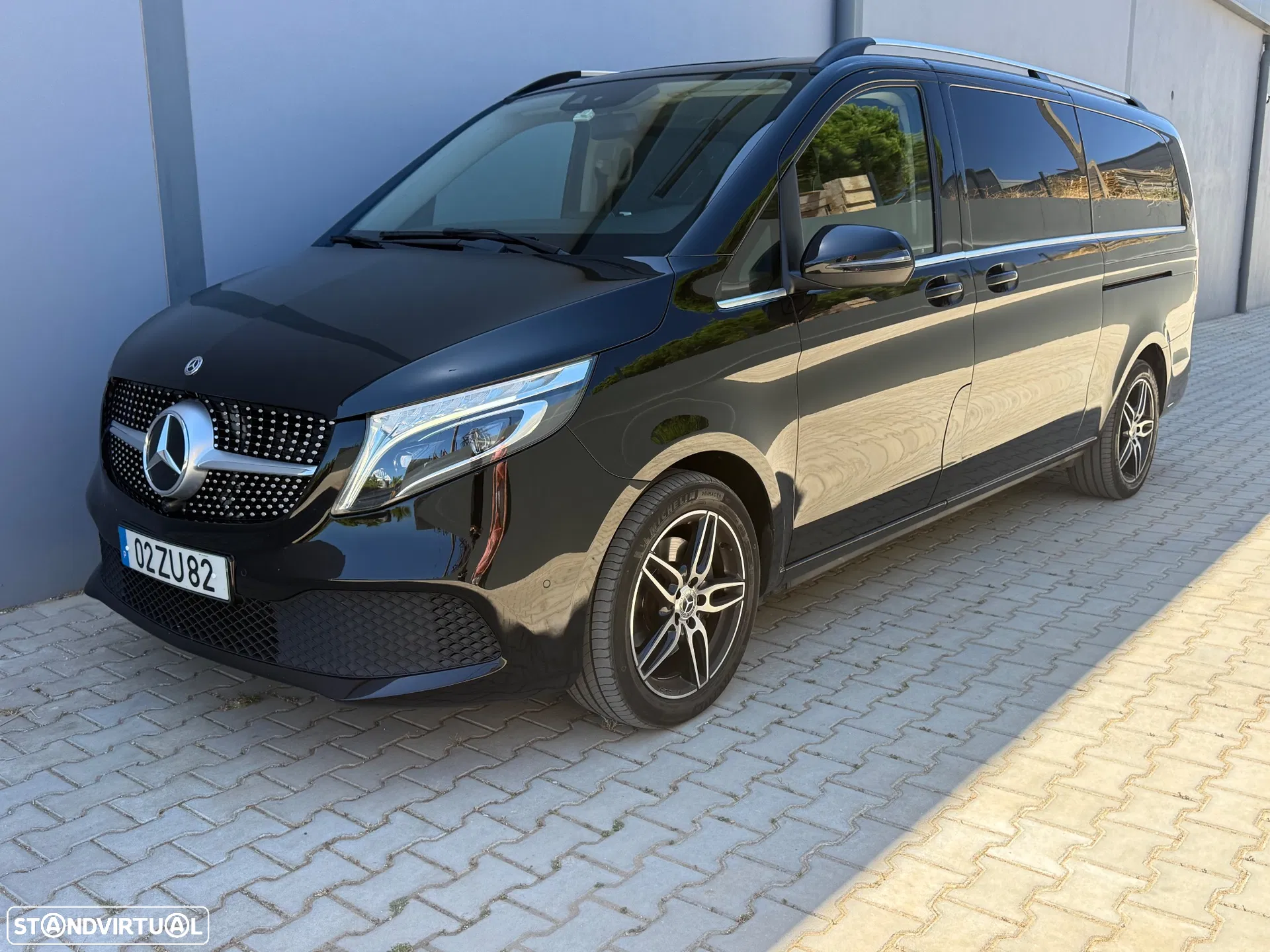 Mercedes-Benz V 300 d Longo Avantgarde