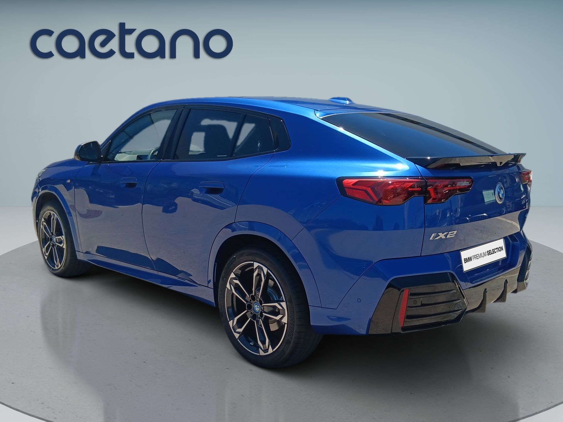 BMW iX2
