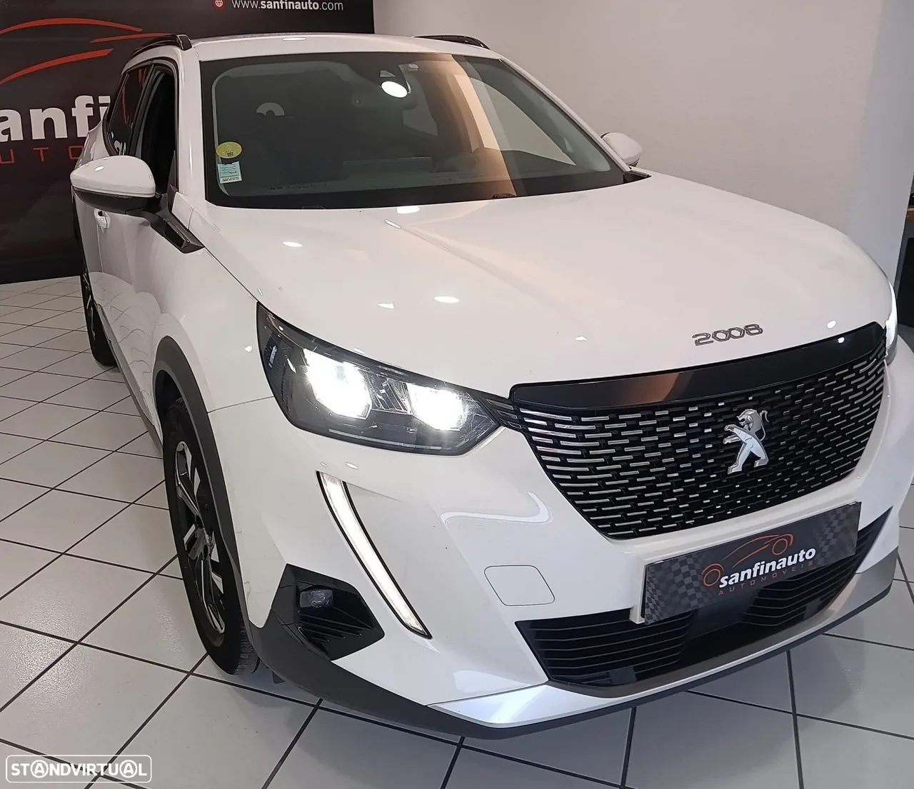 Peugeot 2008 1.5 BlueHDi Allure Pack