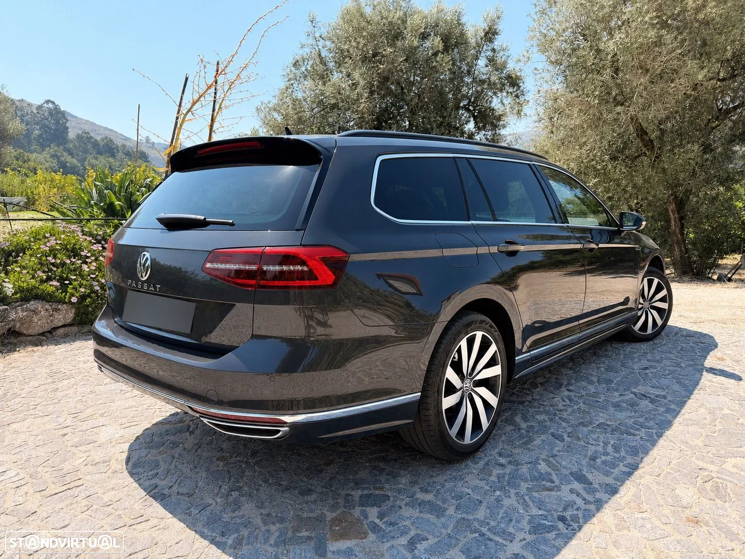 VW Passat 2.0 TDI R-Line DSG