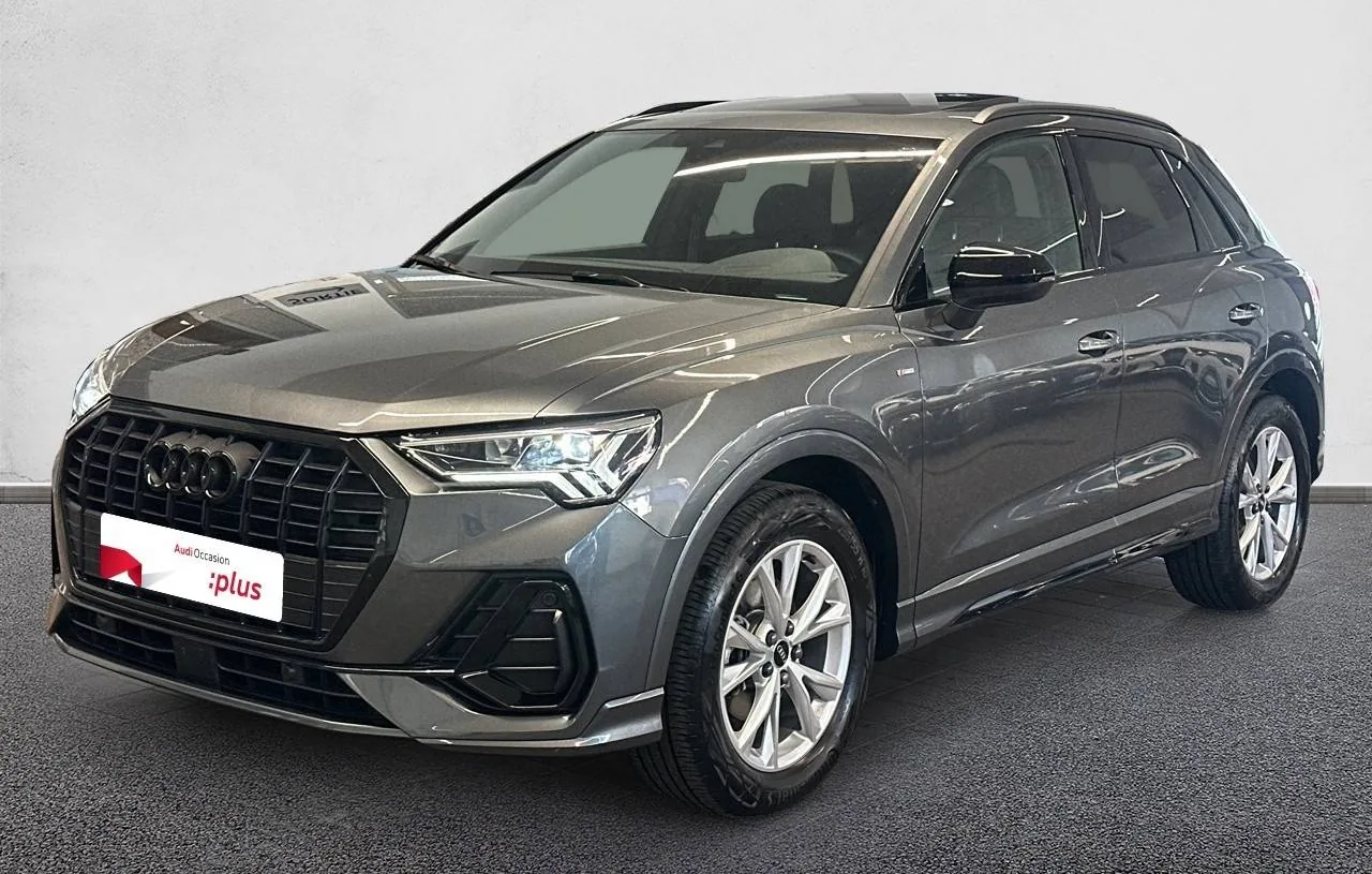 AUDI Q3 35 TDI 150 ch S tronic 7 S line plus
