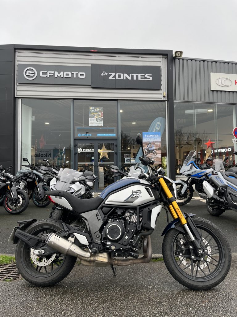 CF MOTO 700 CLX HERITAGE - A2 | Village motos