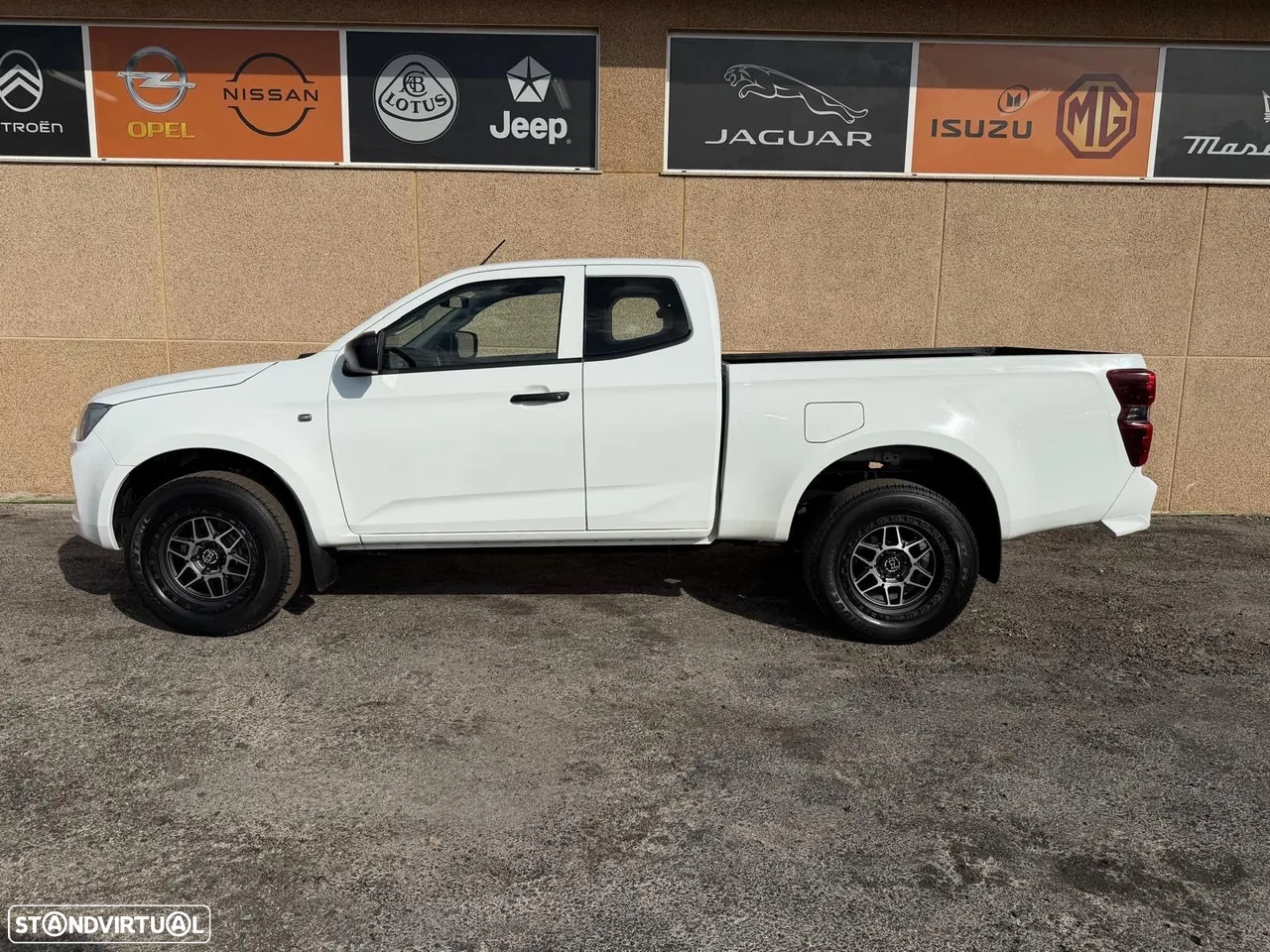 Isuzu D-Max