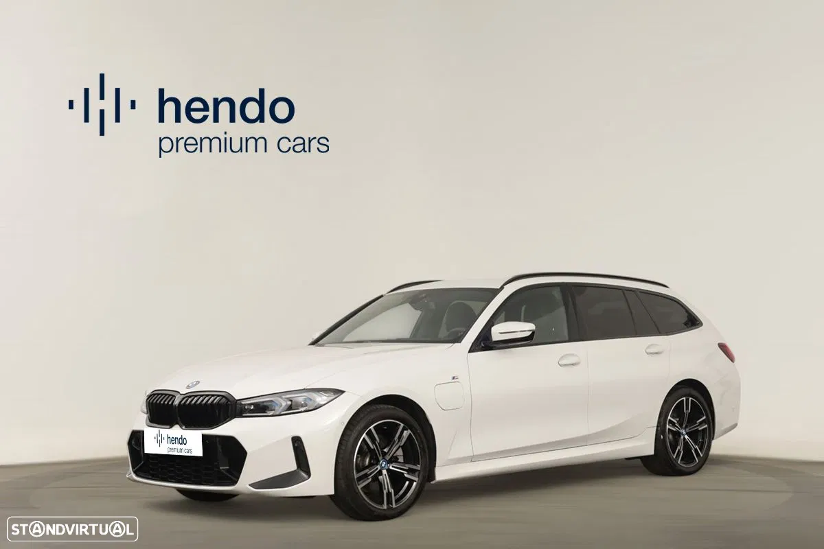 BMW 330 e Pack Desportivo M Auto