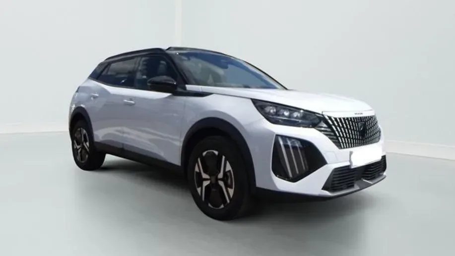 Peugeot 2008 Hybrid 145 e-DCS6 GT Zéro km immatriculé