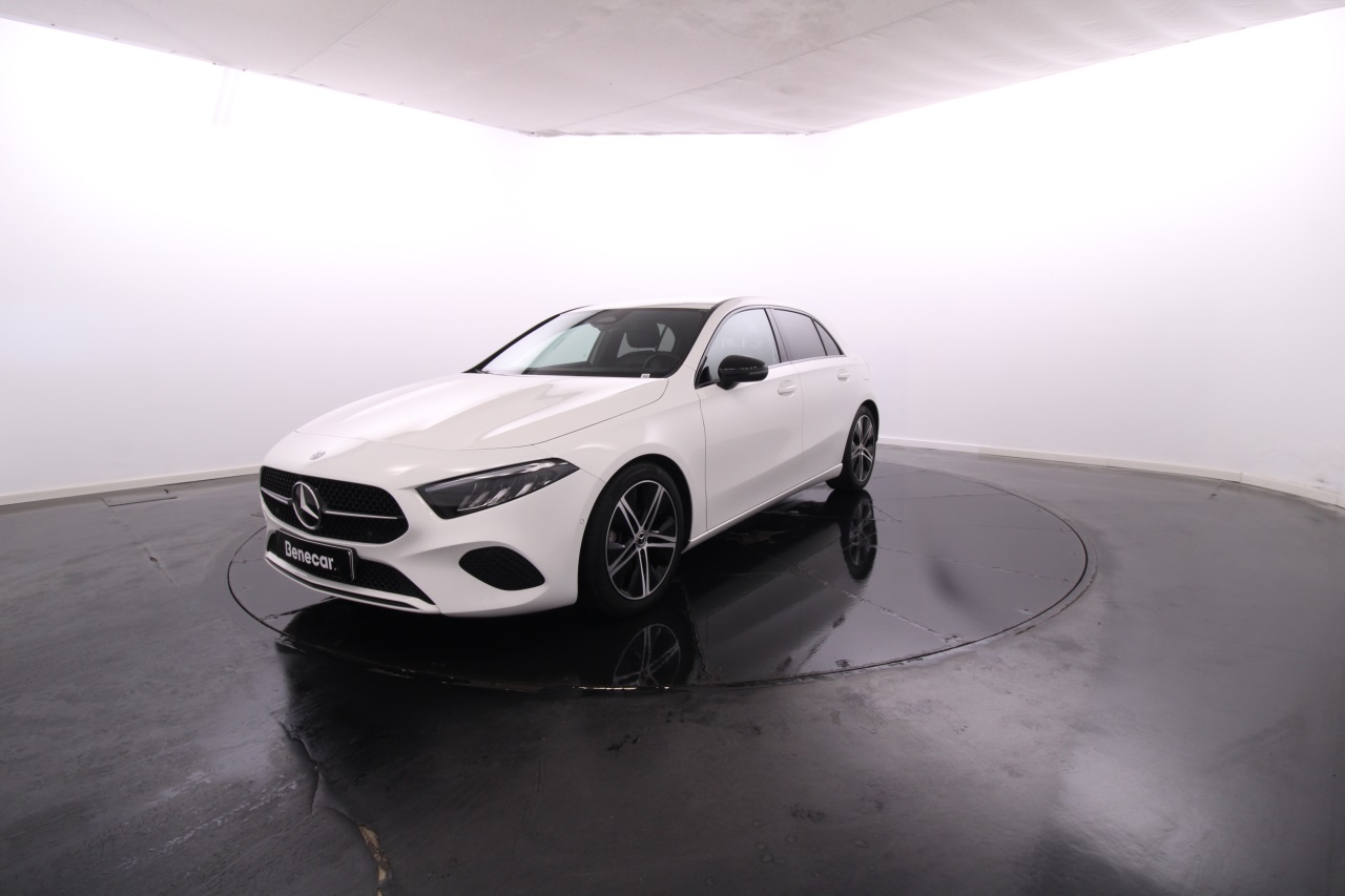 Mercedes-Benz Classe A - 180 d Progressive Advanced / Pack Night / Vidros Escurecidos