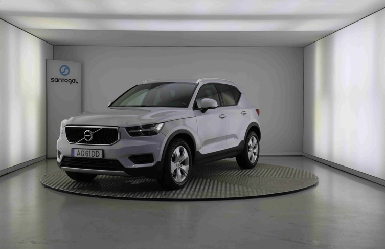 VOLVO - XC40 - XC40 1.5 T2 Momentum Plus
