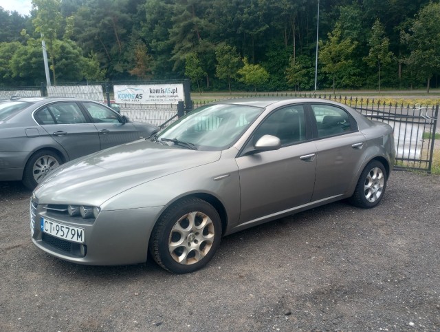 Alfa Romeo 159