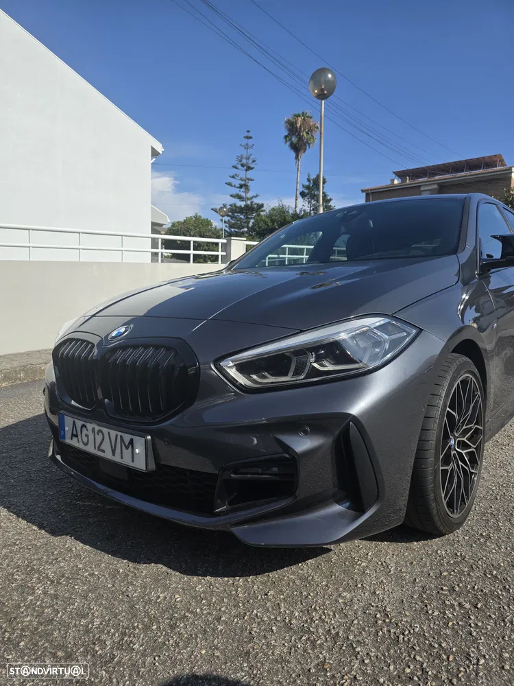 BMW 116 d Pack Desportivo M Auto