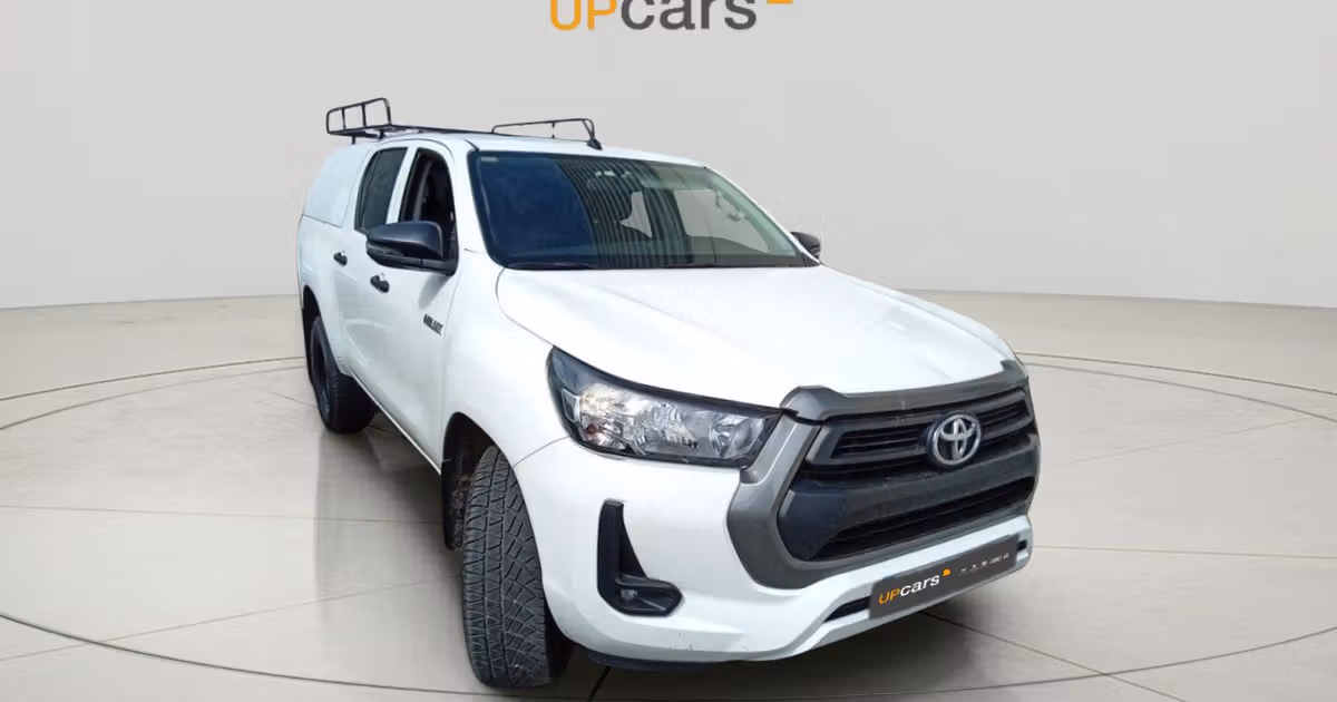 toyota hilux 2.4 D-4D Cabina Doble GX Plus